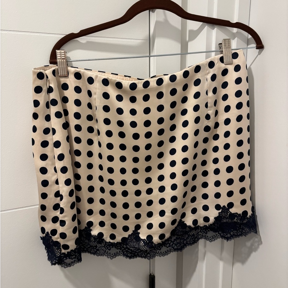 Abercrombie & Fitch Satin Lace Cami and Mini Skort SET - Picture 5 of 6